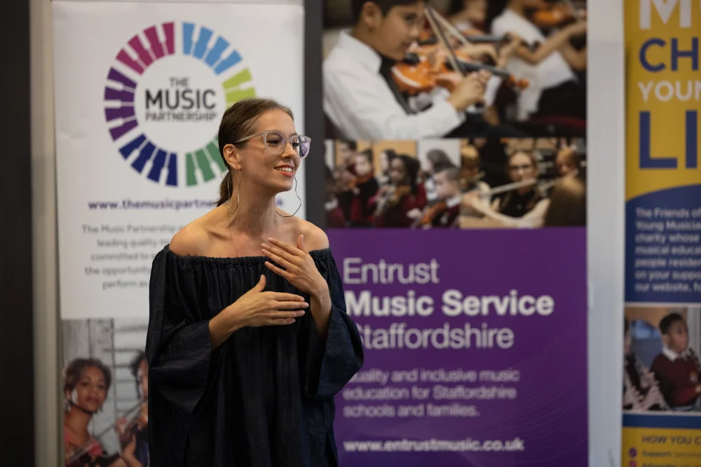 Adjudicator - SuRie